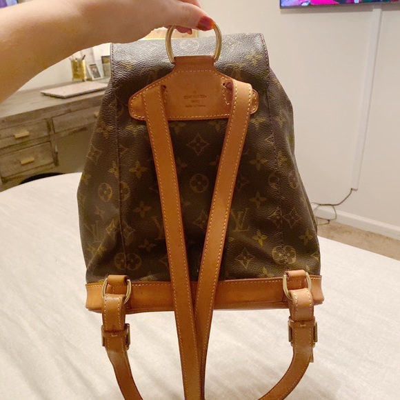 Louis Vuitton MM backpack - Picture 2 of 8